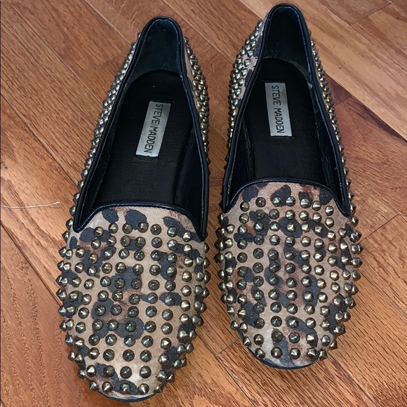 Steve Madden Shoes - Steve Madden leopard studded flats Steve Madden Shoes - Steve Madden leopard studded flats